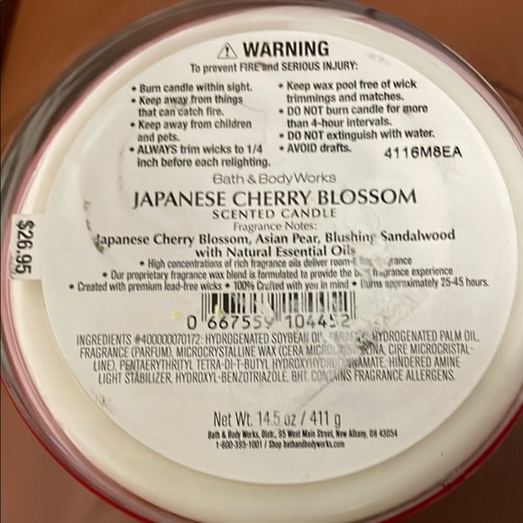 Bath & Body Works Red Cherry Blossom Candle - Picture 4 of 4
